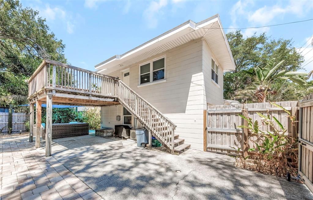 Active With Contract: $722,000 (4 beds, 3 baths, 2167 Square Feet)