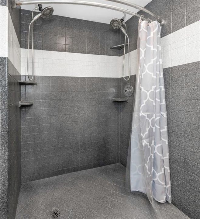 Active With Contract: $722,000 (4 beds, 3 baths, 2167 Square Feet)