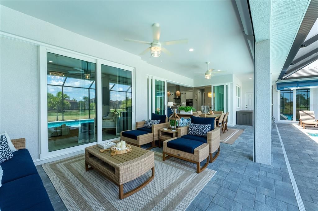 For Sale: $699,900 (3 beds, 3 baths, 2253 Square Feet)
