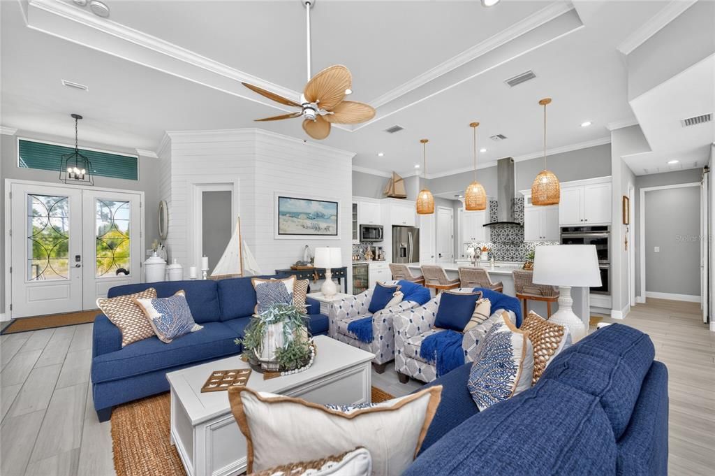 For Sale: $699,900 (3 beds, 3 baths, 2253 Square Feet)