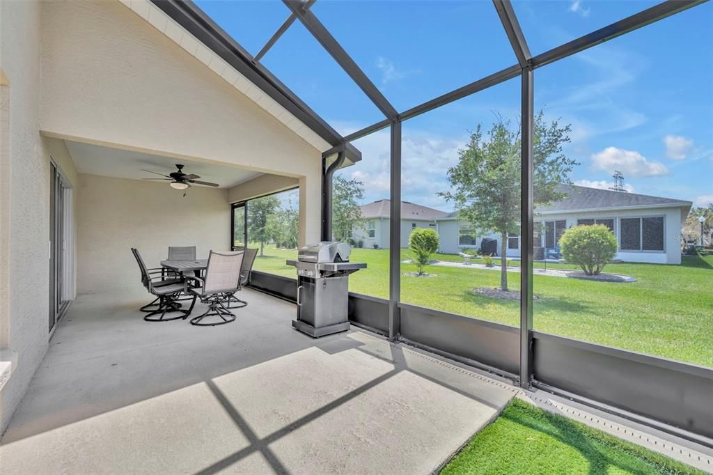 На продажу: $354,900 (3 спален, 2 ванн, 1718 Квадратных фут)