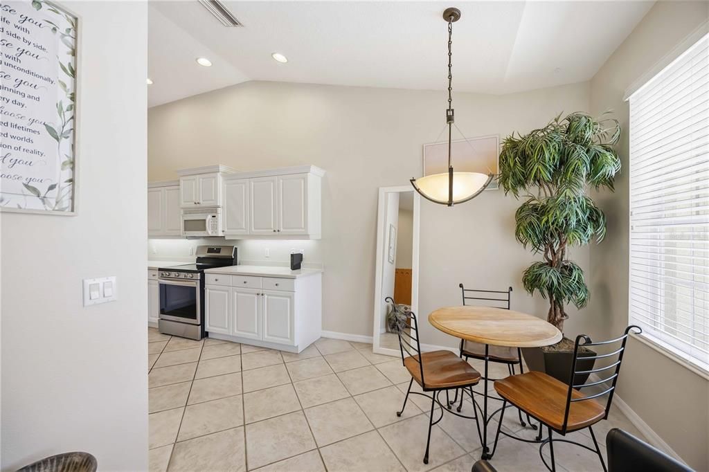 For Sale: $235,000 (2 beds, 2 baths, 1496 Square Feet)