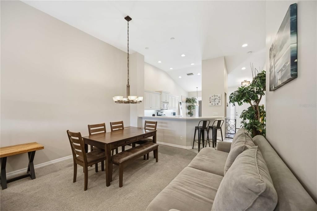 For Sale: $235,000 (2 beds, 2 baths, 1496 Square Feet)