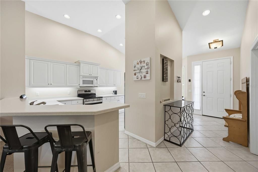 For Sale: $235,000 (2 beds, 2 baths, 1496 Square Feet)