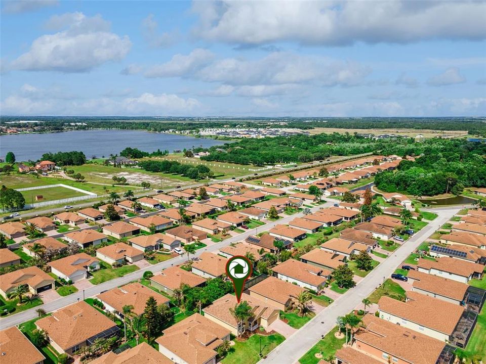 En Venta: $299,900 (3 camas, 2 baños, 1975 Pies cuadrados)