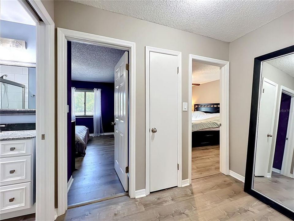 Activo con contrato: $169,999 (2 camas, 1 baños, 1020 Pies cuadrados)