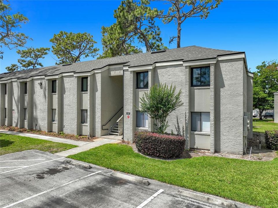 Activo con contrato: $169,999 (2 camas, 1 baños, 1020 Pies cuadrados)