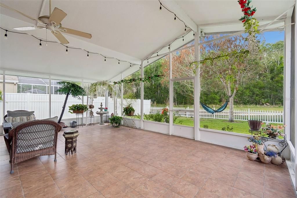 En Venta: $409,900 (3 camas, 2 baños, 1636 Pies cuadrados)