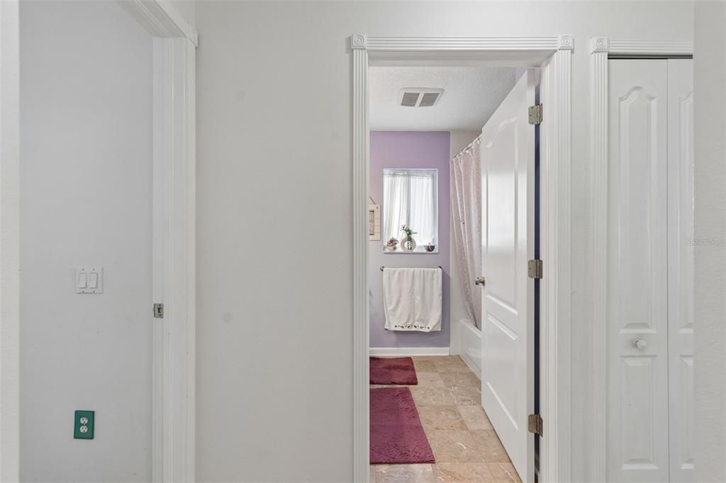 En Venta: $409,900 (3 camas, 2 baños, 1636 Pies cuadrados)
