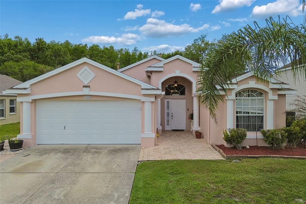 En Venta: $409,900 (3 camas, 2 baños, 1636 Pies cuadrados)