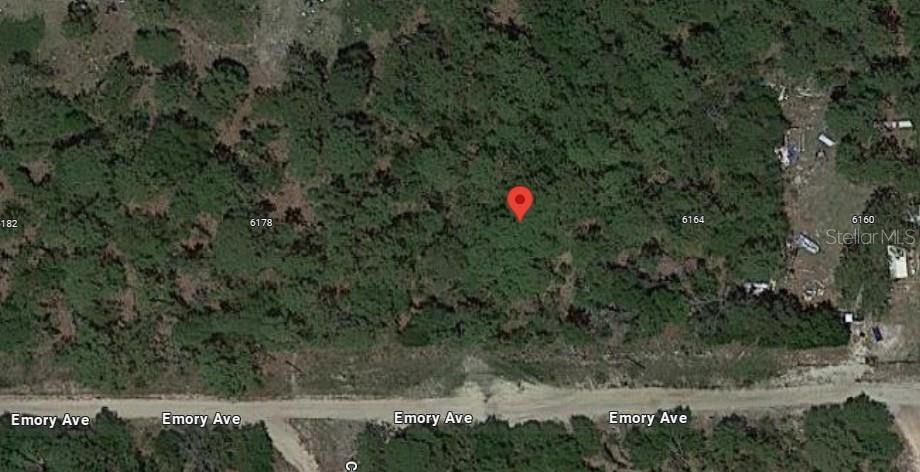 На продажу: $8,300 (0.36 acres)
