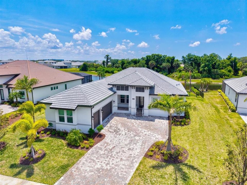 For Sale: $1,250,000 (3 beds, 3 baths, 2947 Square Feet)