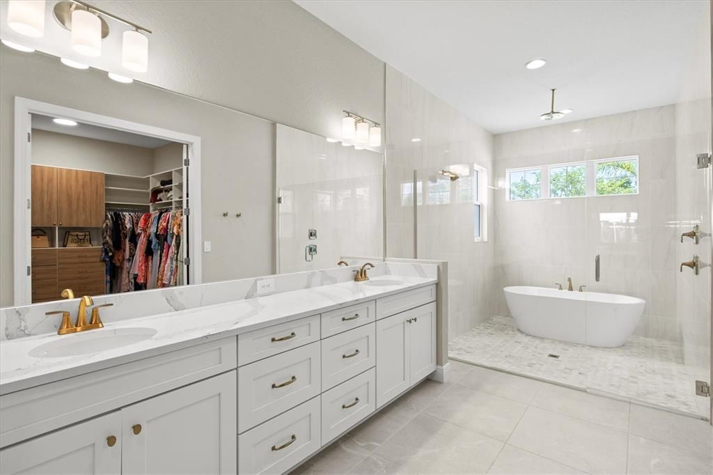 For Sale: $1,250,000 (3 beds, 3 baths, 2947 Square Feet)