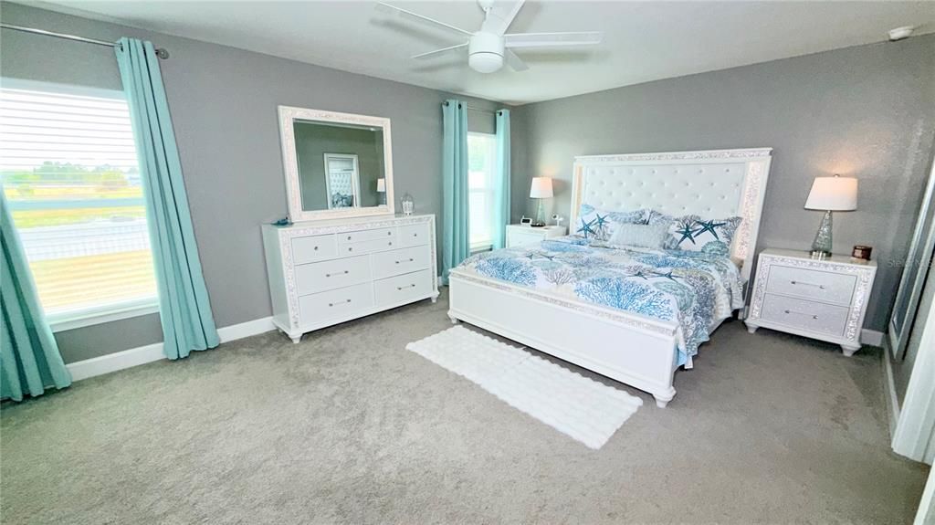 For Rent: $2,600 (4 beds, 2 baths, 2126 Square Feet)