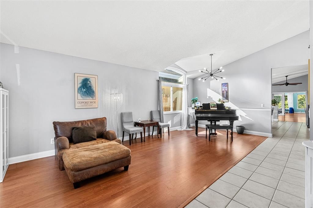 For Sale: $475,000 (4 beds, 2 baths, 2261 Square Feet)