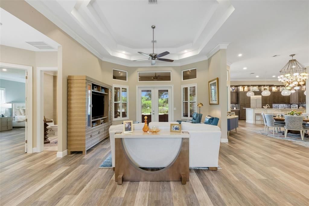 For Sale: $2,100,000 (4 beds, 3 baths, 3686 Square Feet)