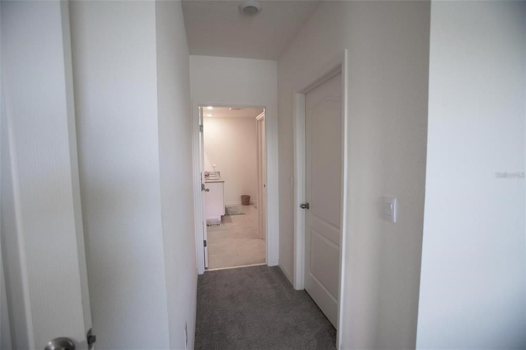 For Sale: $335,000 (3 beds, 2 baths, 1672 Square Feet)