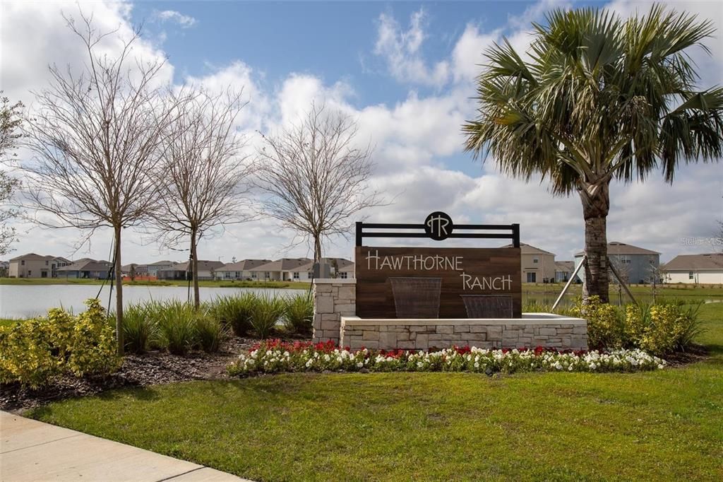 For Sale: $335,000 (3 beds, 2 baths, 1672 Square Feet)