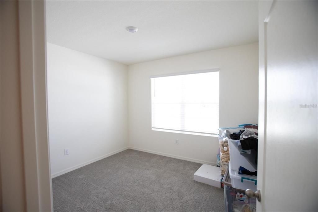 For Sale: $335,000 (3 beds, 2 baths, 1672 Square Feet)