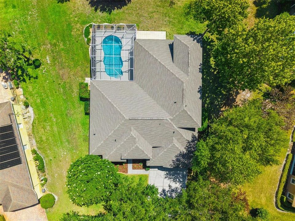 Activo con contrato: $900,000 (5 camas, 4 baños, 3674 Pies cuadrados)