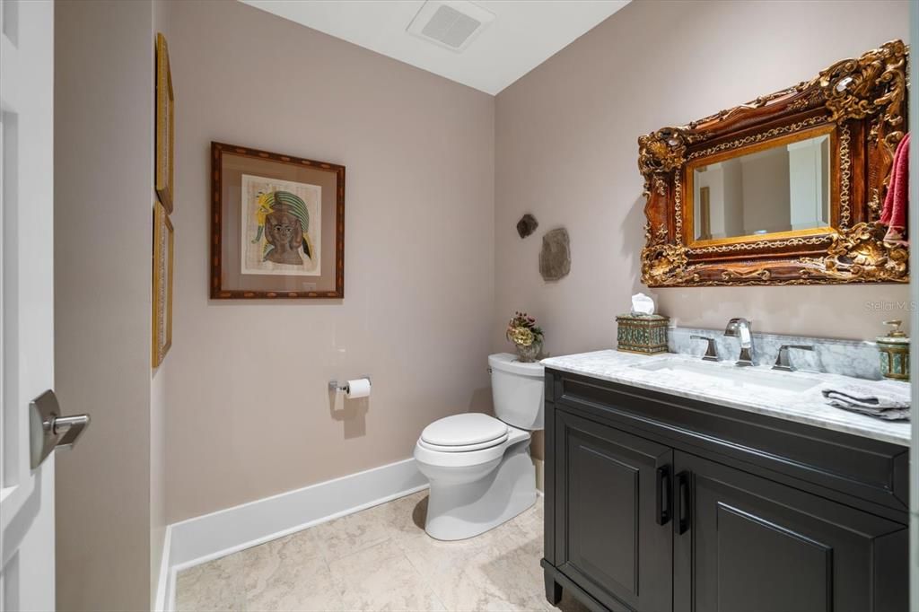 For Sale: $1,999,999 (3 beds, 2 baths, 2348 Square Feet)