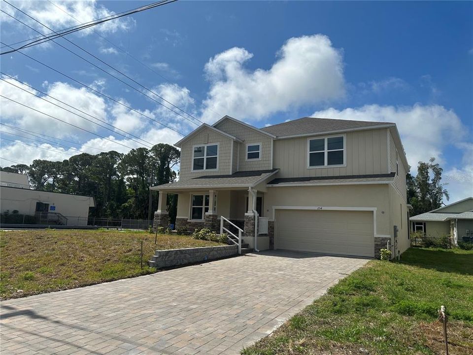 For Rent: $4,500 (5 beds, 4 baths, 3050 Square Feet)