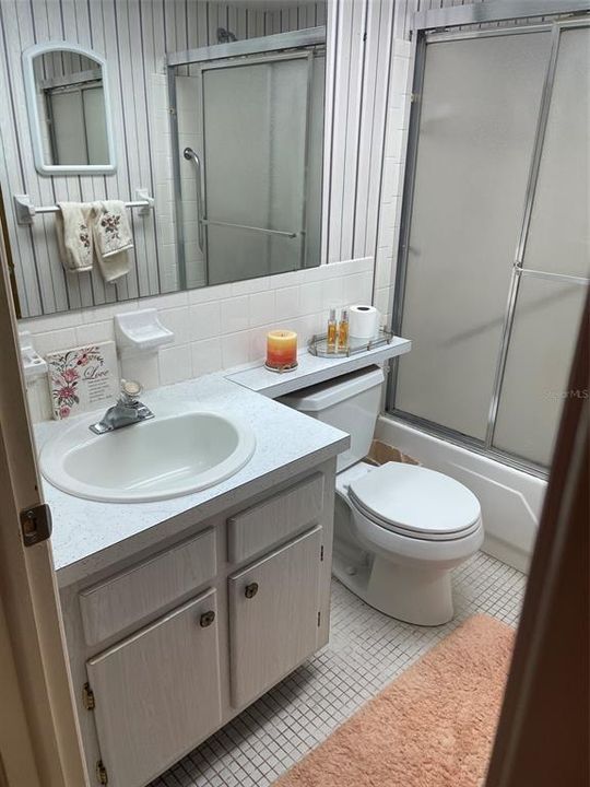 На продажу: $77,900 (1 спален, 1 ванн, 854 Квадратных фут)