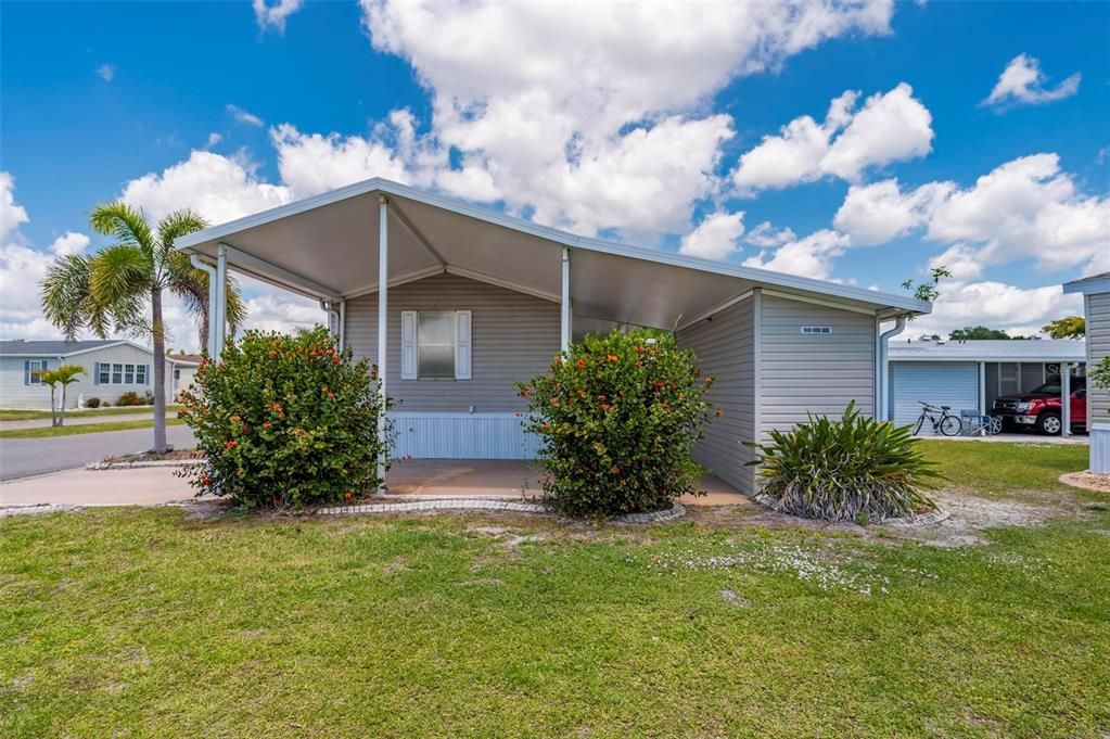 En Venta: $160,000 (2 camas, 2 baños, 896 Pies cuadrados)
