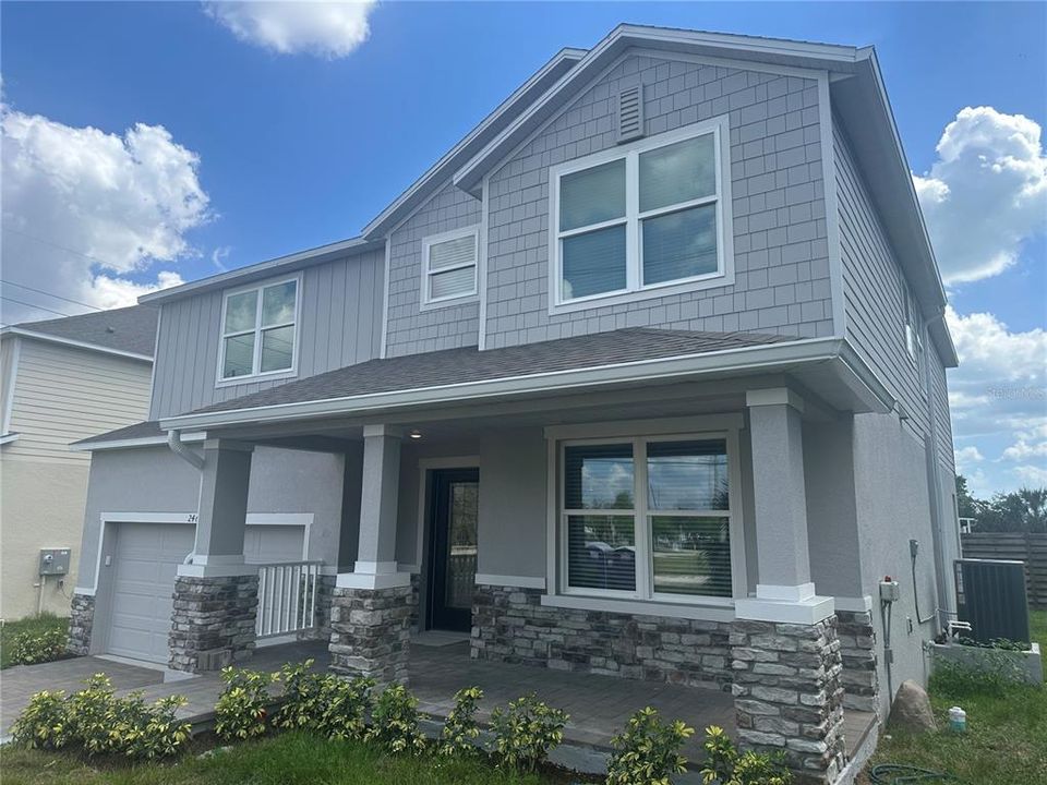 For Rent: $4,500 (5 beds, 4 baths, 3050 Square Feet)
