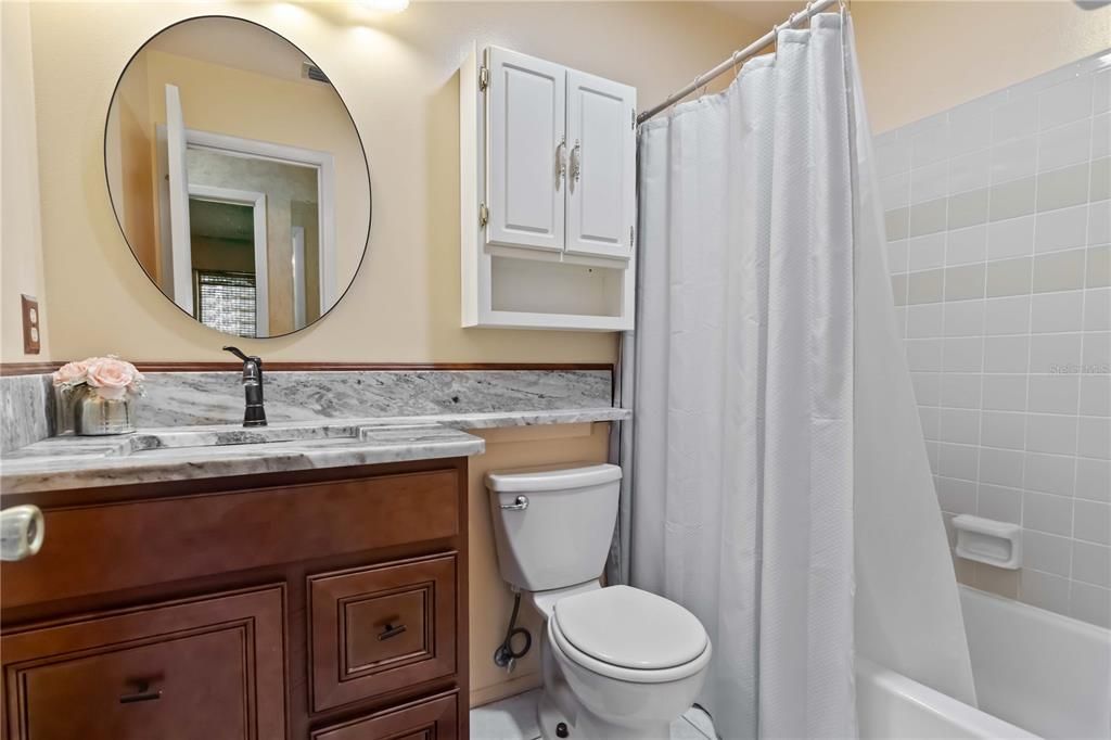 For Sale: $380,000 (3 beds, 2 baths, 1716 Square Feet)