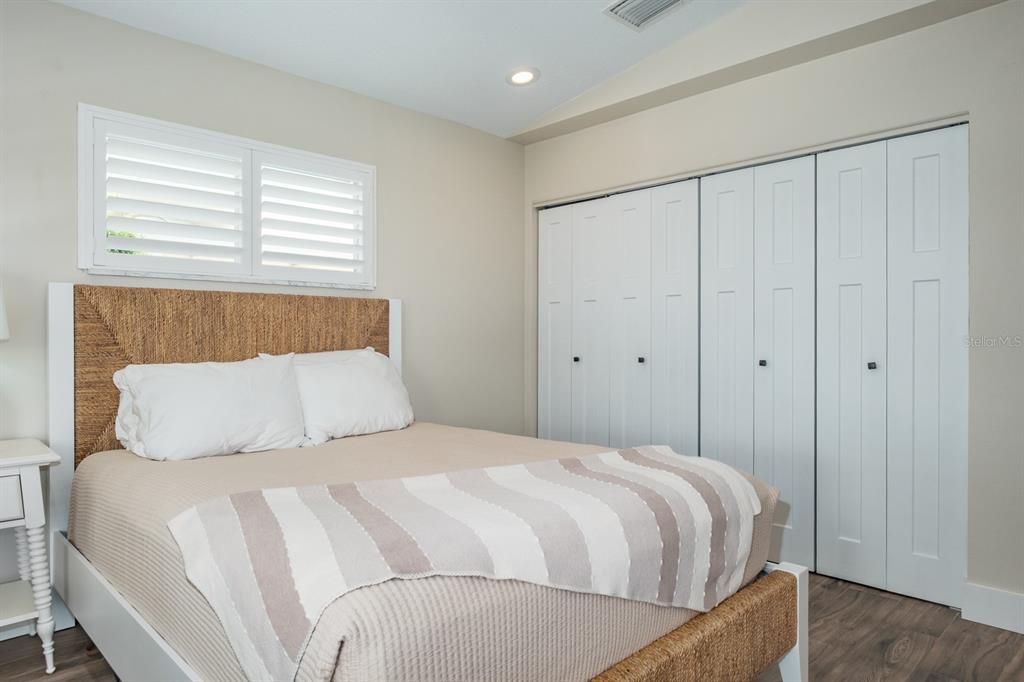 For Rent: $7,900 (3 beds, 2 baths, 1876 Square Feet)