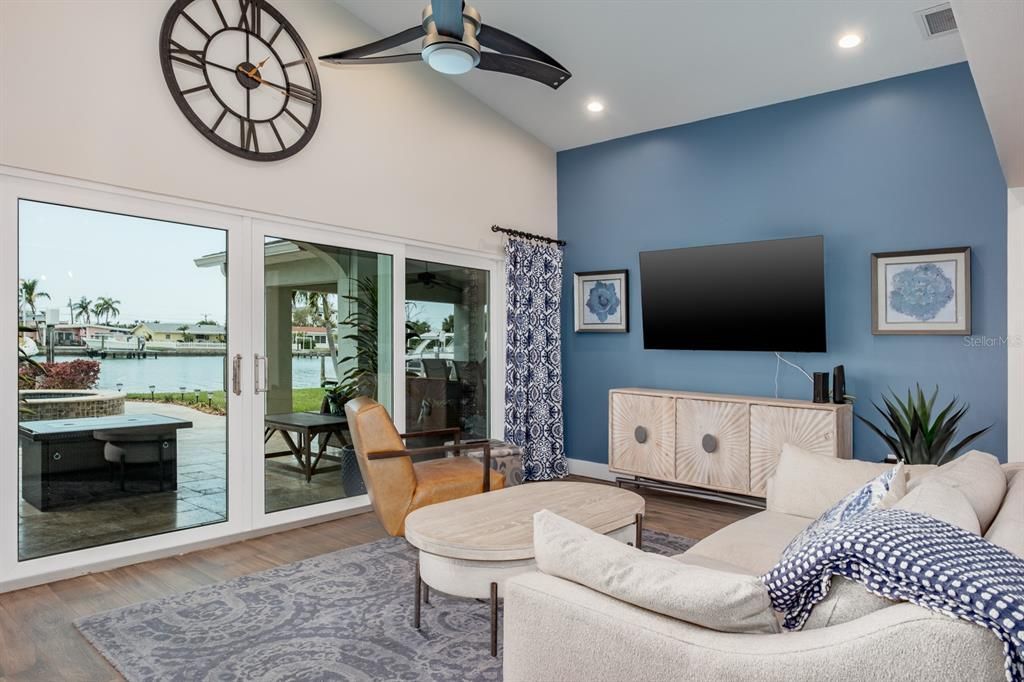 For Rent: $7,900 (3 beds, 2 baths, 1876 Square Feet)