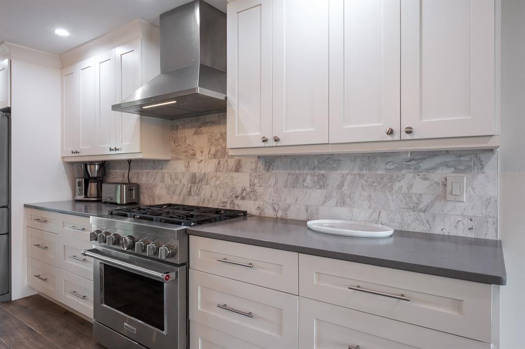 For Rent: $7,900 (3 beds, 2 baths, 1876 Square Feet)