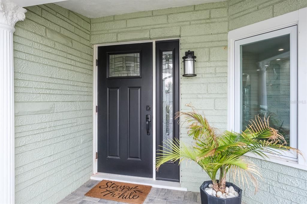For Rent: $7,900 (3 beds, 2 baths, 1876 Square Feet)