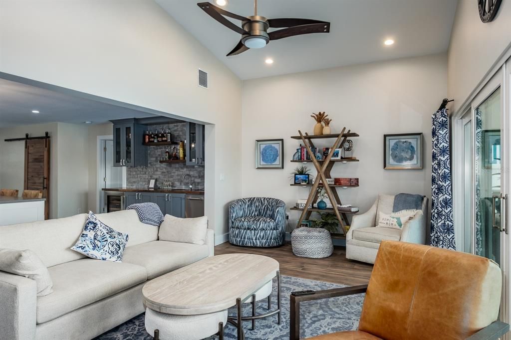 For Rent: $7,900 (3 beds, 2 baths, 1876 Square Feet)