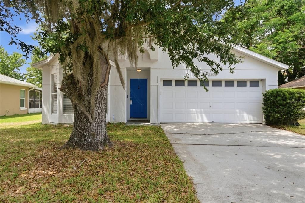 For Sale: $340,000 (3 beds, 2 baths, 1170 Square Feet)