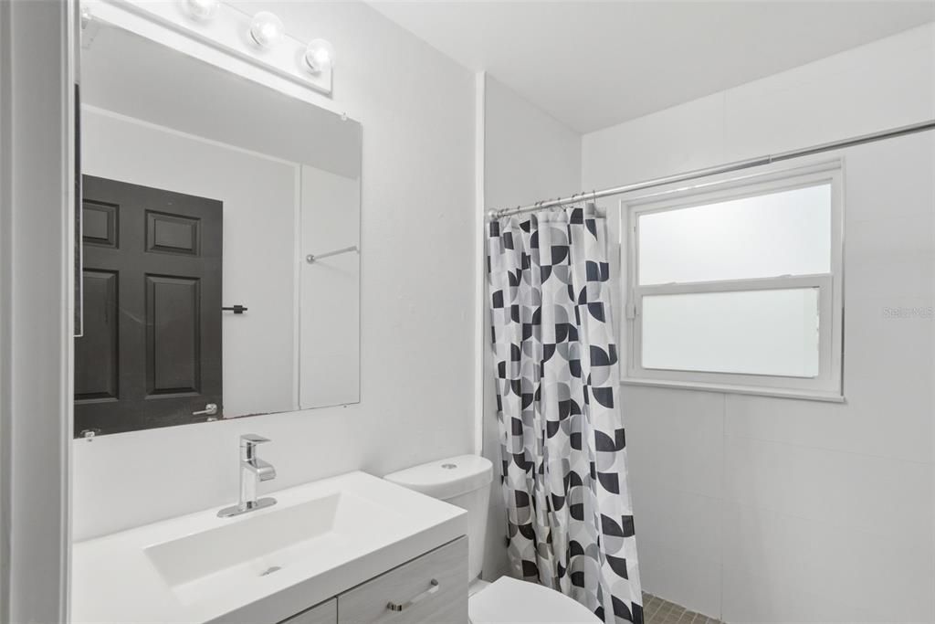 For Sale: $340,000 (3 beds, 2 baths, 1170 Square Feet)