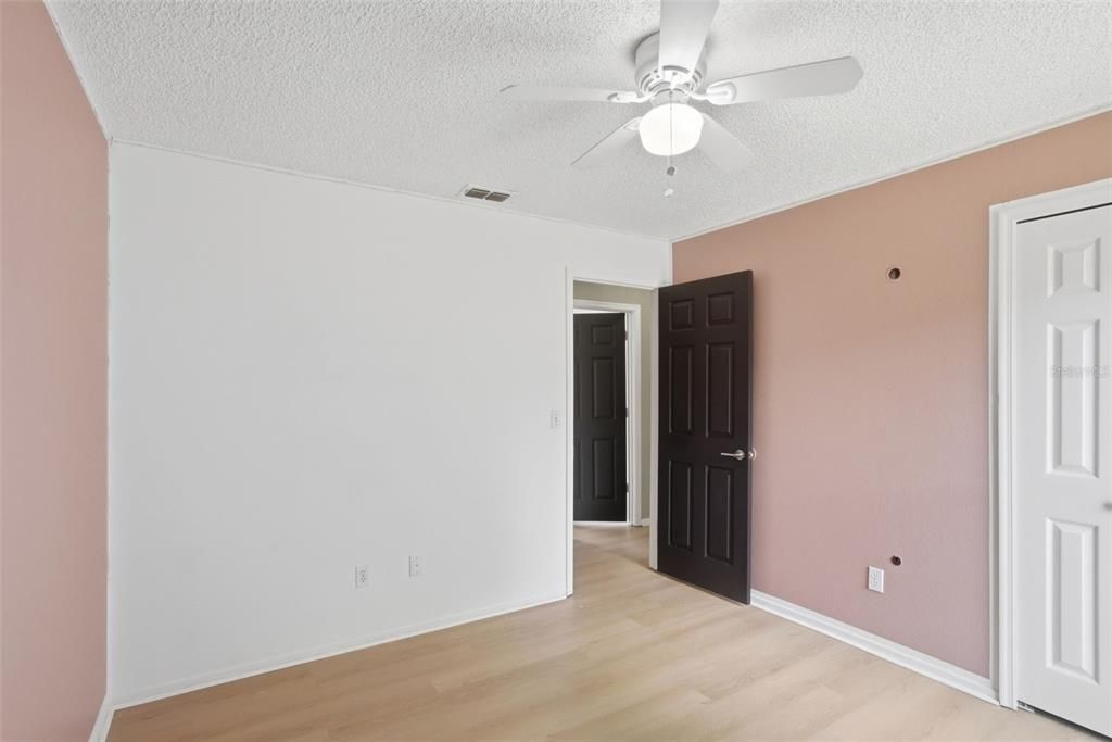 For Sale: $340,000 (3 beds, 2 baths, 1170 Square Feet)