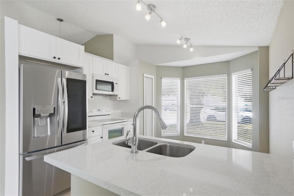 For Sale: $340,000 (3 beds, 2 baths, 1170 Square Feet)