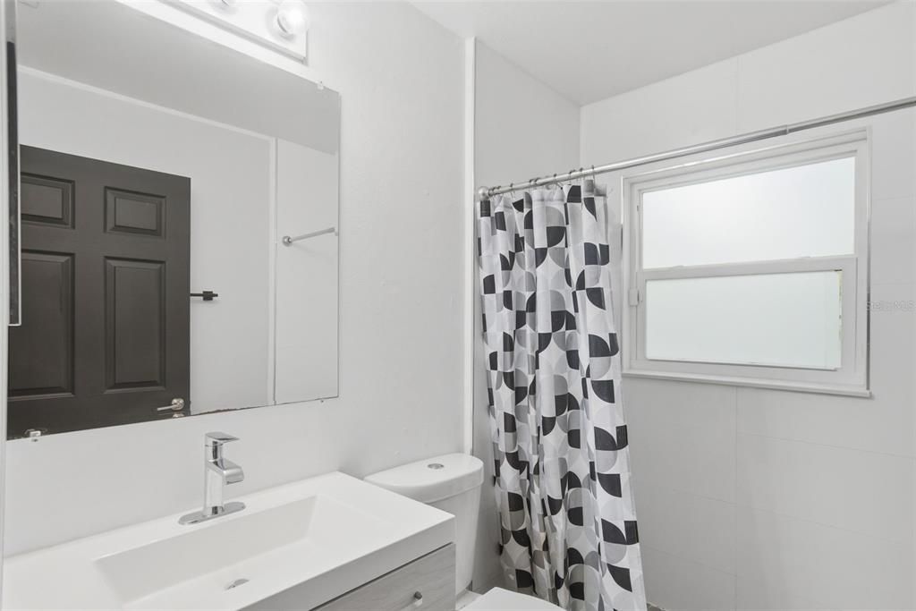 For Sale: $340,000 (3 beds, 2 baths, 1170 Square Feet)