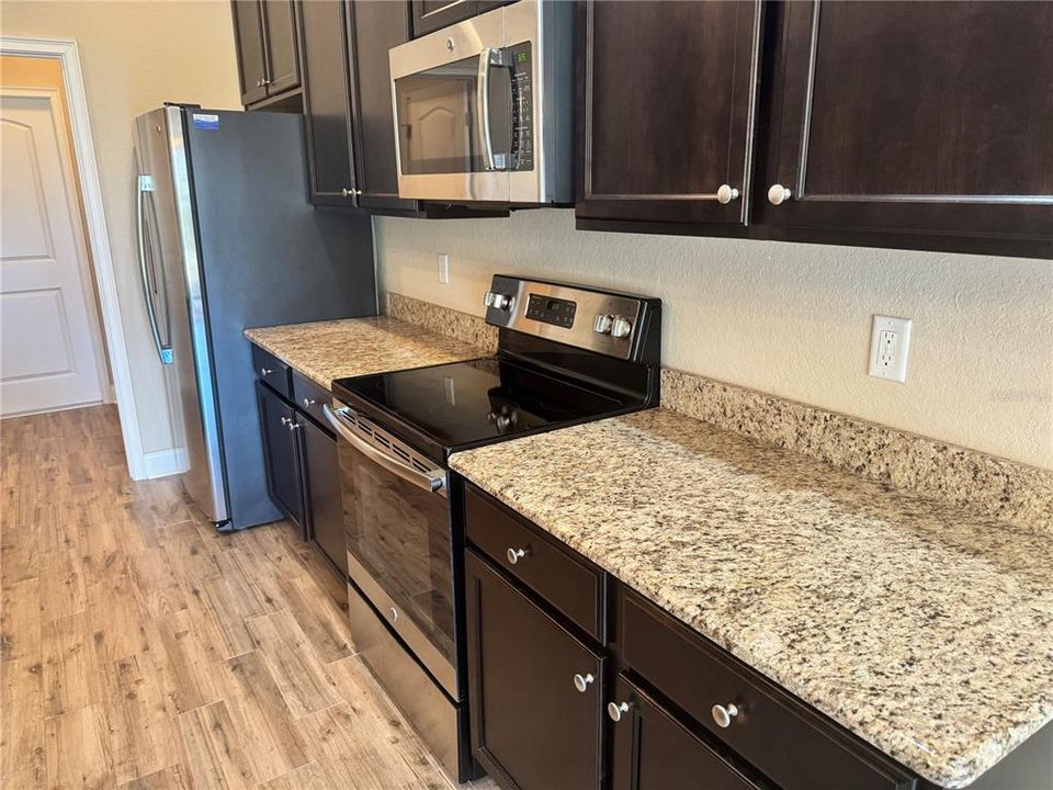 En Venta: $279,900 (3 camas, 2 baños, 1650 Pies cuadrados)