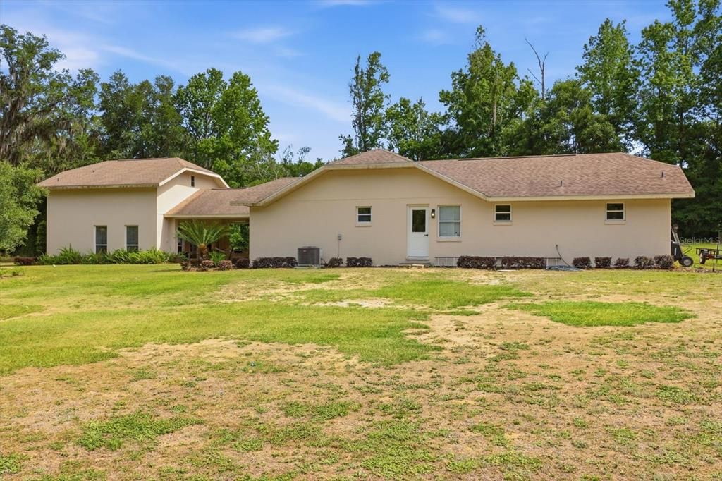En Venta: $624,999 (4 camas, 3 baños, 2500 Pies cuadrados)