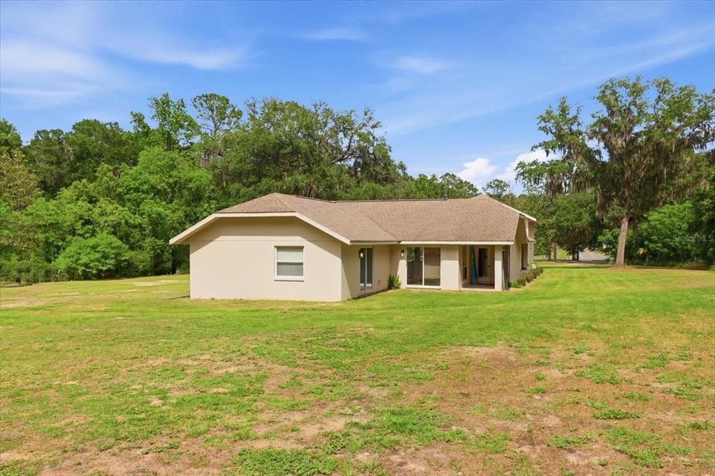 En Venta: $624,999 (4 camas, 3 baños, 2500 Pies cuadrados)
