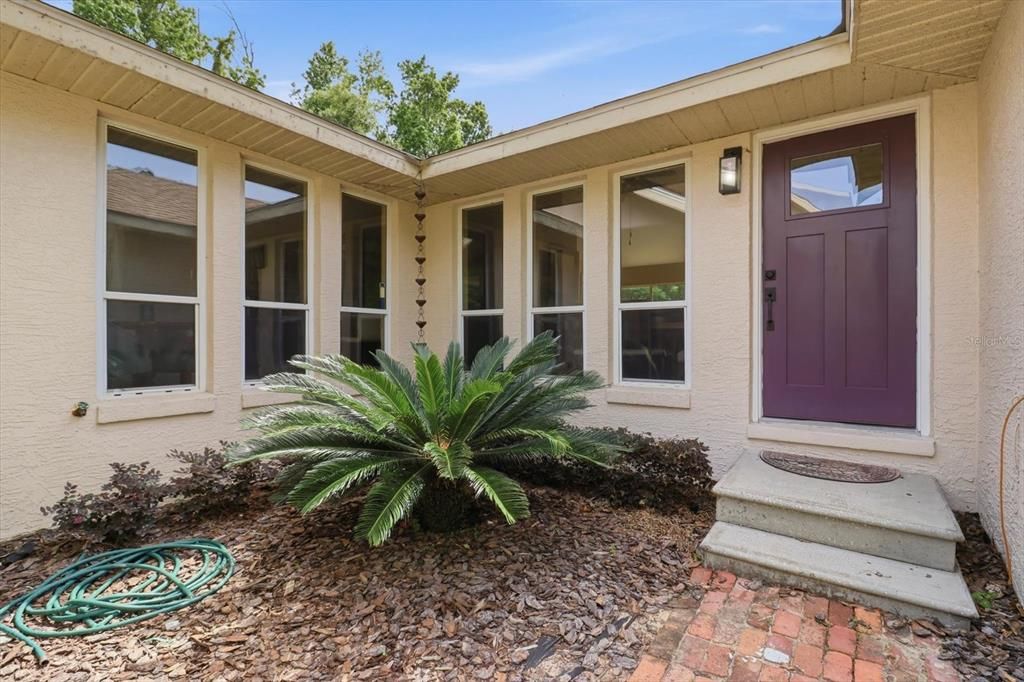 En Venta: $624,999 (4 camas, 3 baños, 2500 Pies cuadrados)