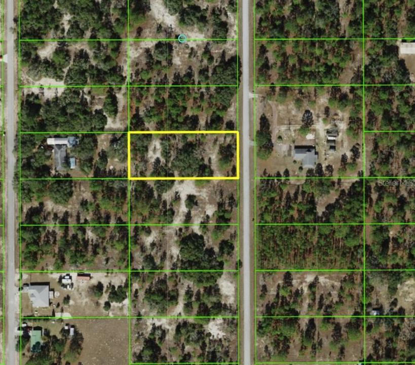 En Venta: $35,000 (0.99 acres)