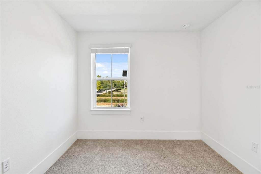 En Venta: $469,990 (4 camas, 3 baños, 2025 Pies cuadrados)