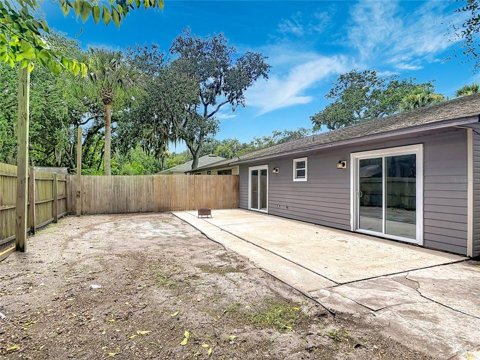 En Venta: $215,000 (2 camas, 2 baños, 1232 Pies cuadrados)