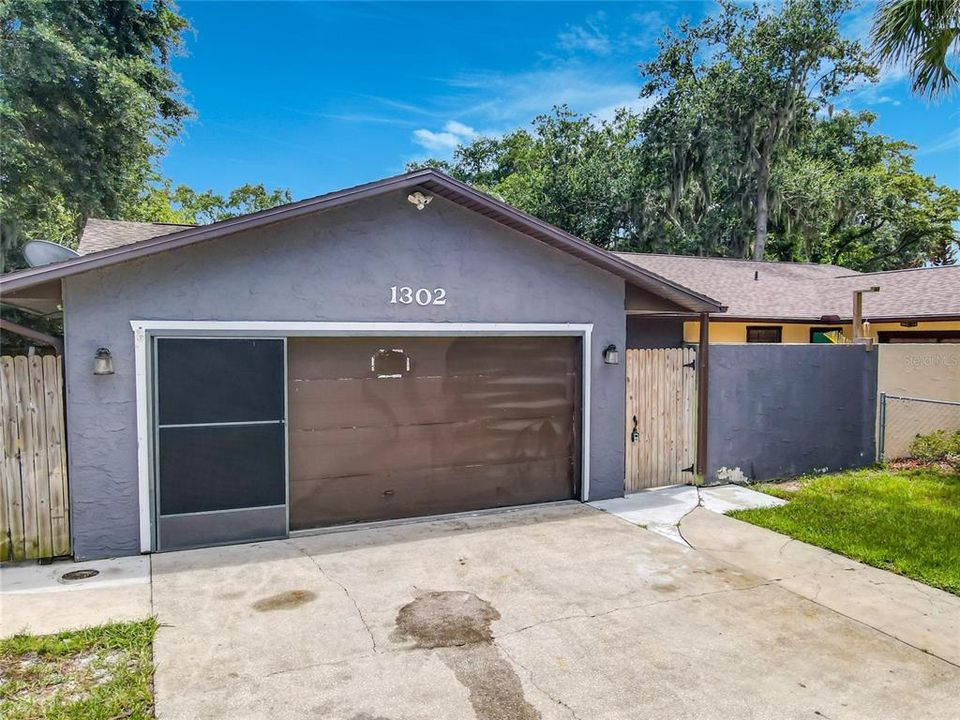 En Venta: $215,000 (2 camas, 2 baños, 1232 Pies cuadrados)