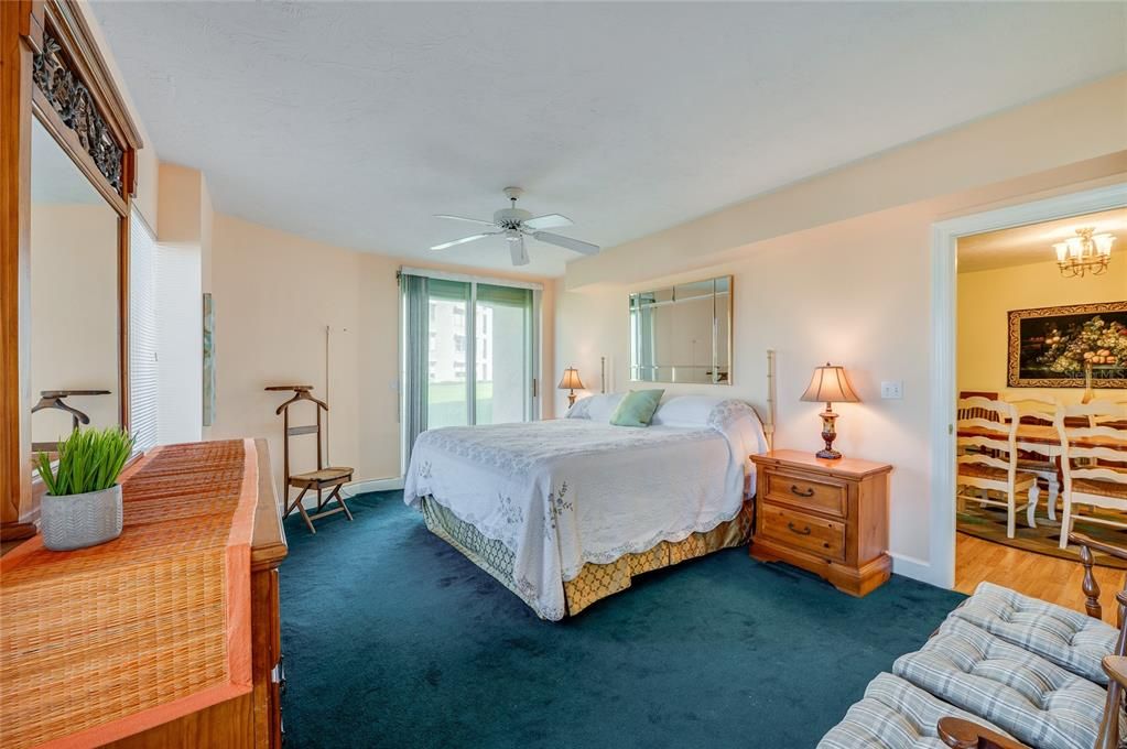 For Sale: $425,000 (2 beds, 2 baths, 1500 Square Feet)