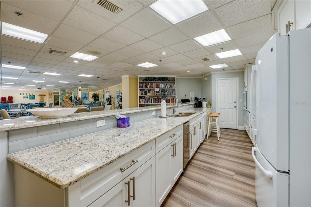 For Sale: $425,000 (2 beds, 2 baths, 1500 Square Feet)
